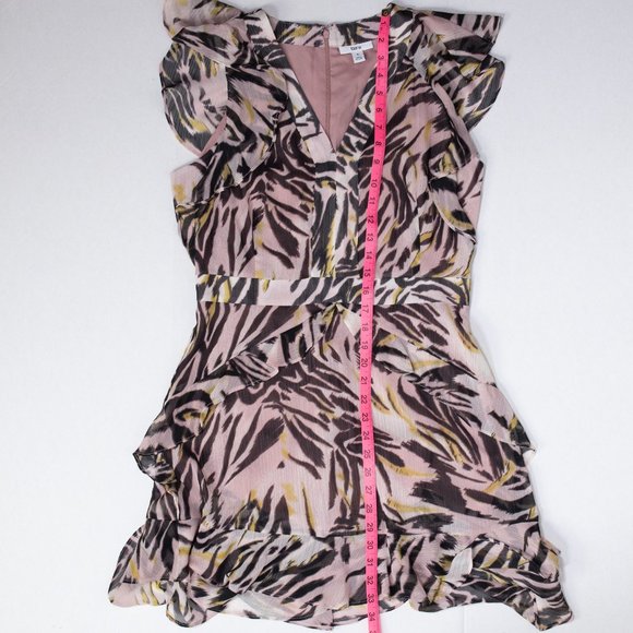 Flutter sleeve animal print chiffon dress pink black yellow size 8 - Picture 11 of 13